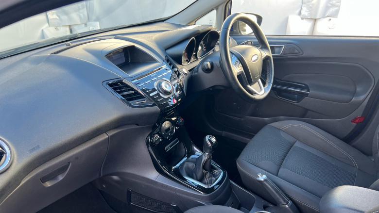 Ford Fiesta 1.0 EcoBoost 125 Titanium 5dr Petrol Hatchback